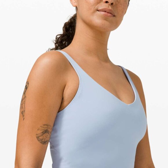 New Lululemon Light Blue Align V-Neck Crop Tank Top Yoga Pilates Athleisure 2 XS - Picture 8 of 8